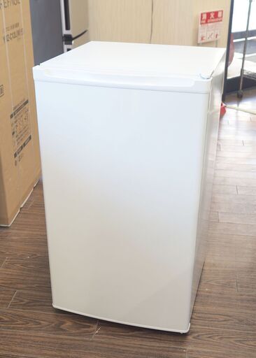 店頭引取限定 マクスゼン 直冷式冷凍庫 JF060HM01 60L 前開き 2021年製