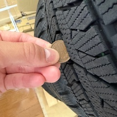 スタッドレスタイヤ　TOYO observe giz2 215/50R17 4本の画像