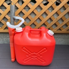 灯油缶と電動ポンプ
の画像