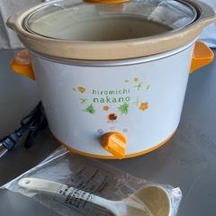  未使用　電気煮込み鍋　の画像