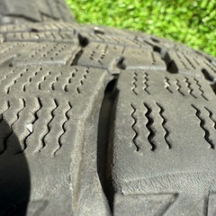 ブリジストン 205-60R16  の画像