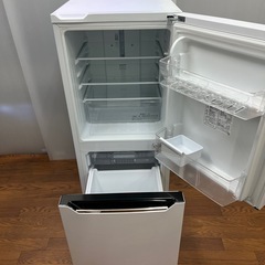 美品✨2ドア冷蔵庫 Hisense 2020年製の画像