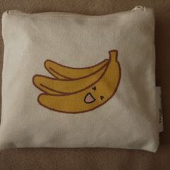 大阪万博　TECH WORLD　ベージュ　帽子　バナナポーチの画像