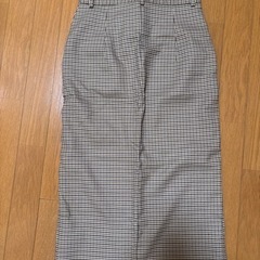ZARA チェック柄　タイトスカートの画像