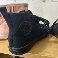 ブーツ＆コンバース17センチの画像