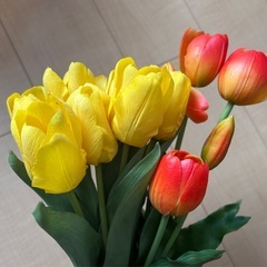 造花 チューリップ 花束 の画像