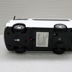 ☆ トヨタハイエース CONTROL CAR 白ボデー未使用品 ☆の画像