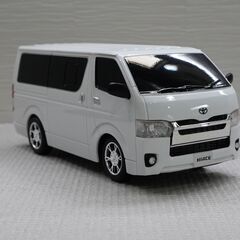 ☆ トヨタハイエース CONTROL CAR 白ボデー未使用品 ☆の画像