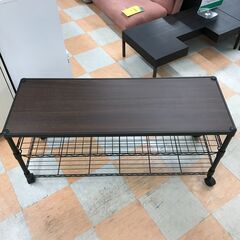 ＼家具＊家電のお店／【ｼﾞｬﾝｸﾞﾙｼﾞｬﾝｸﾞﾙ石川金沢店】キャスター付きラック 木目調/黒  W(幅)111×D(奥行き)41×H(高さ)51cmの画像