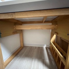 【ニトリ】◆キャスター付き合皮椅子と机の画像