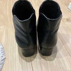 ブーツ Mサイズ  傷ありの画像