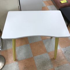 ＼家具＊家電のお店／【ｼﾞｬﾝｸﾞﾙｼﾞｬﾝｸﾞﾙ石川金沢店】ハイテーブル 白/黄  W(幅)80×D(奥行き)48×H(高さ)73cmの画像
