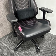 ゲーミングチェア　noblechairs EPICの画像