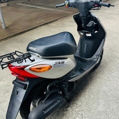 ヤマハのジョグ  原付バイク　インジェクションエンジン
の画像