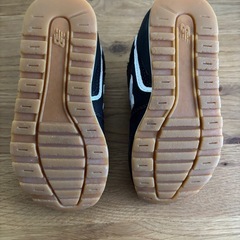 子供用シューズ18cm   【ニューバランス　YV996CPG】 ブラック　子供靴　スニーカーの画像