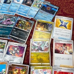 ポケカまとめて５０枚（キラカード、エネルギーカード有）の画像