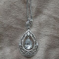 ネックレス　キュービックジルコニアペンダント　シルバーチェーン　天皇陛下御即位十年記念の画像