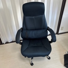 無段階オフィスチェア　リクライニング 170度 メッシュ フットレストの画像