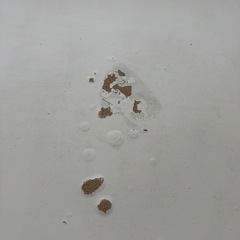 机と椅子 傷ありの画像