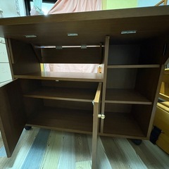 キャビネット　収納家具　棚の画像