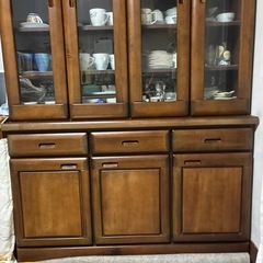 食器棚
の画像