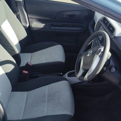 H25年　アクア❗️OPメーター車検付き！コミコミ30万円‼️の画像