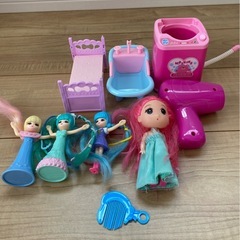 ごっこ遊び　リカちゃんの画像