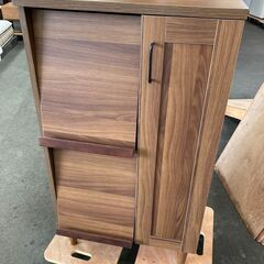 キャビネットの画像