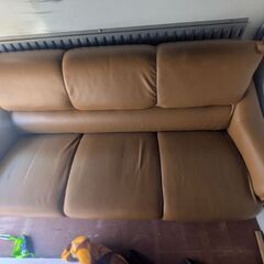 ソファの画像