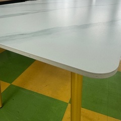 M367 ダイニングテーブルの画像