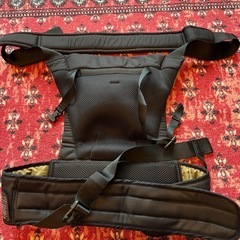 LOGOS 抱っこ紐の画像