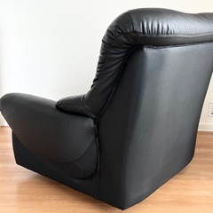 回転ソファ 1人用 黒　幅90cm 高さ90cm 奥行き90cmの画像