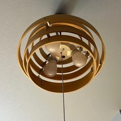 ニトリ ペンダントライト (電球3個付き)の画像