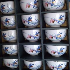 コーヒーカップ、お皿など差し上げます。の画像