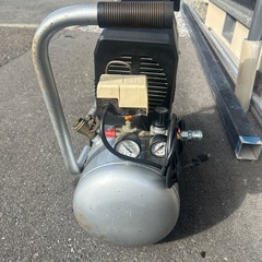 エラーコンプレッサーの画像