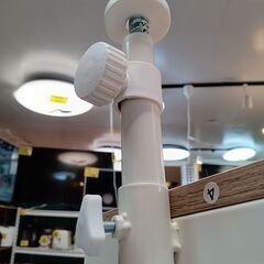 突っ張り式マルチシェルフ　壁面シェルフ　つっぱり　フリーラック　収納棚　ホワイト　ナチュラル　サイズ（約）幅86×奥24　　■近隣配送無料 買取GO‼　栄和店の画像