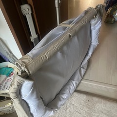 折りたたみ式　ベビーベッド0歳から1歳半用の画像