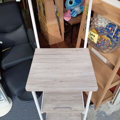 山善　YAMAZEN　レンジラック　キッチンラック　レンジ台　スリム　収納　ホワイト　ナチュラル　サイズ（約）幅48×奥47×高143　　■近隣配送無料 買取GO‼　栄和店の画像