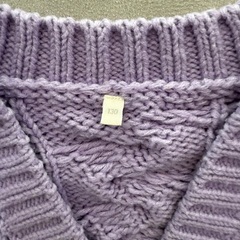 11/16まで‼︎ GU 厚手ニットカーディガン 130cmの画像