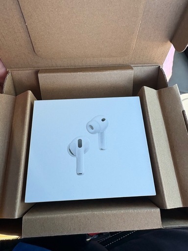 AirPods Pro3 本日到着⭐︎定価39800円