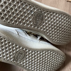 バンズ・25センチ・スニーカーの画像