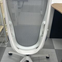 ★リユースのサカイ千葉中央店★  ワークﾁｪｱ  H107×D71×W71 クリーニング済み TC5346の画像