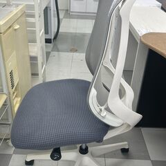 ★リユースのサカイ千葉中央店★  ワークﾁｪｱ  H107×D71×W71 クリーニング済み TC5346の画像