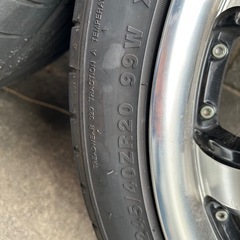20インチ タイヤ ホイール セットの画像