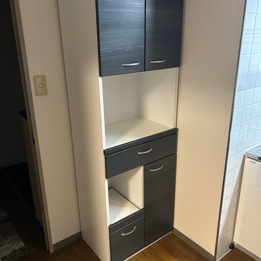 ストア 【引取早い方優先】食器棚