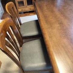 ★ ダイニングテーブルと座椅子４客セット 県内・近県の方車での引き取り希望の画像