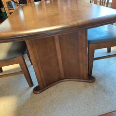 ★ ダイニングテーブルと座椅子４客セット 県内・近県の方車での引き取り希望の画像