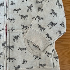 Ｈ&M スエットフルジップパーカー　90の画像