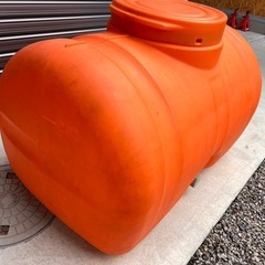貯水タンク　200L200Lの画像