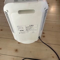 アイリスオーヤマ IRISOHYAMA 大風量セラミックファンヒーター JCD-12TD4-W の画像